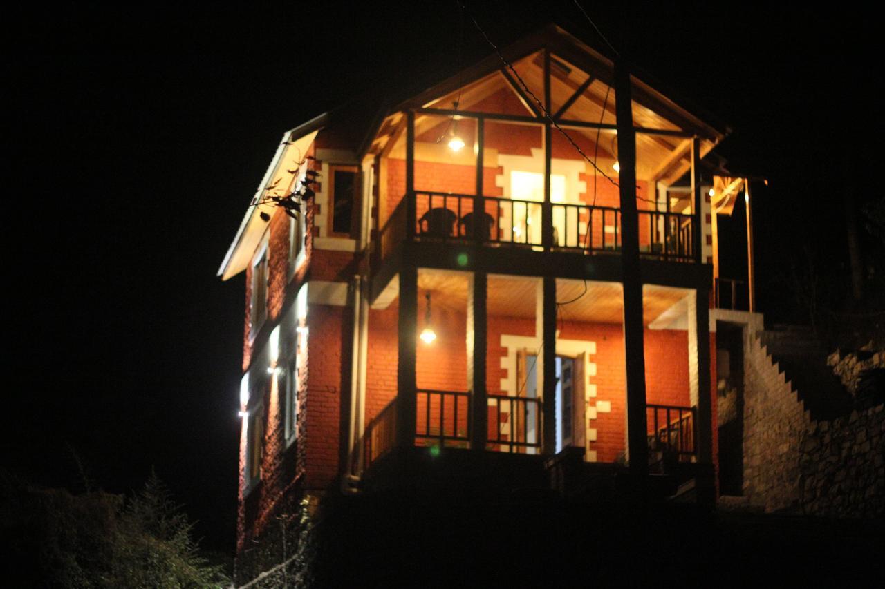 Offbeat Abodes - Tirthan Valley Banjār Extérieur photo