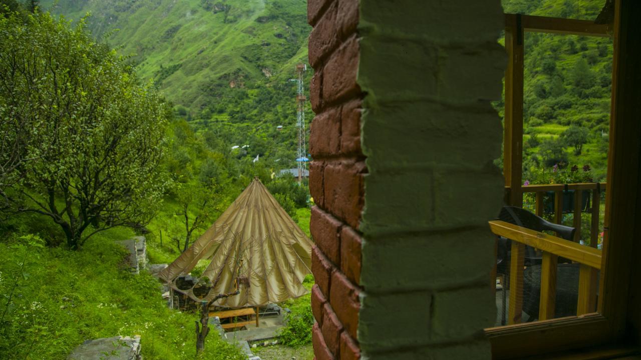Offbeat Abodes - Tirthan Valley Banjār Extérieur photo