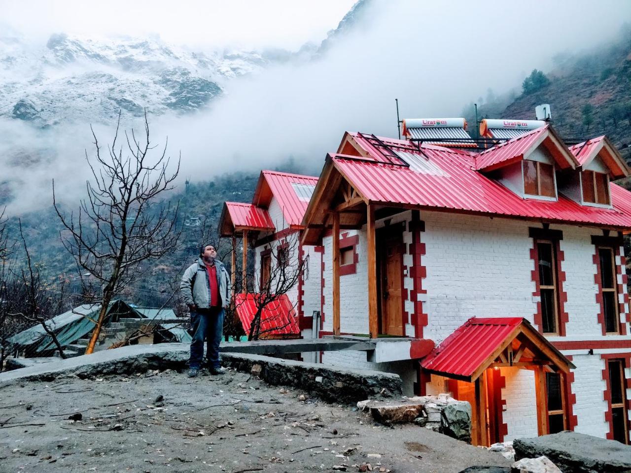 Offbeat Abodes - Tirthan Valley Banjār Extérieur photo
